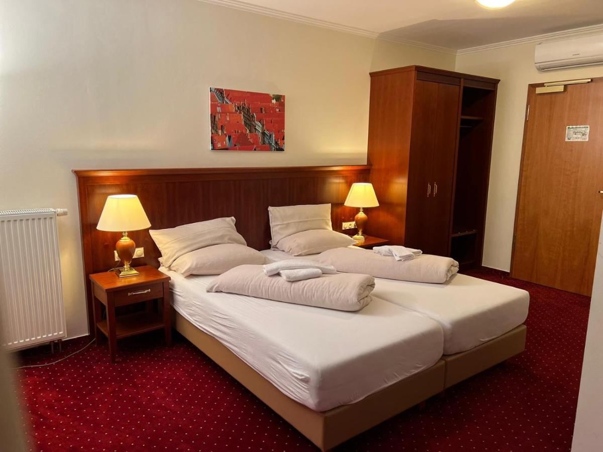 Hotel Hanseatischer Hof Lübeck Extérieur photo