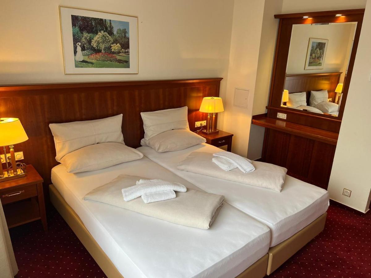 Hotel Hanseatischer Hof Lübeck Extérieur photo